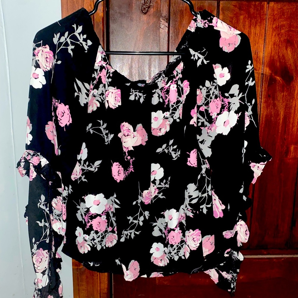 Charlotte ruse over the shoulder top